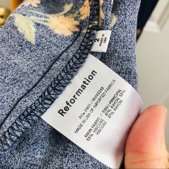 $298 reformation Izabel floral print off shoulder midi dress in size 2 - Picture 10 of 10